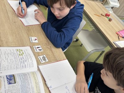 TVOŘENÍ PŘÍDAVNÝCH JMEN OD ZEMĚPISNÝCH NÁZVŮ