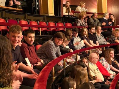 Klub mladého diváka: Kráska a zvíře v Národním divadle (10.4. 2026)